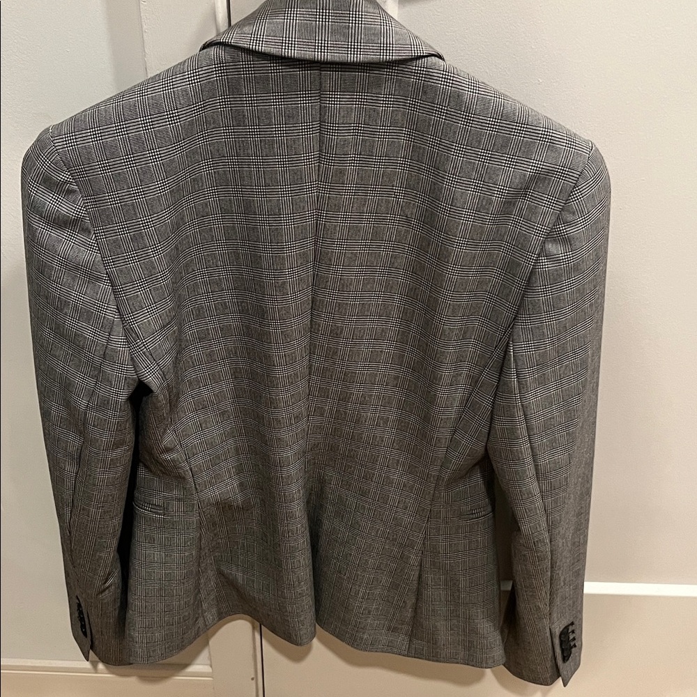 Express Gray Plaid Women's Blazer with Maroon Hints Size 0 Great Condition - Picture 3 of 10